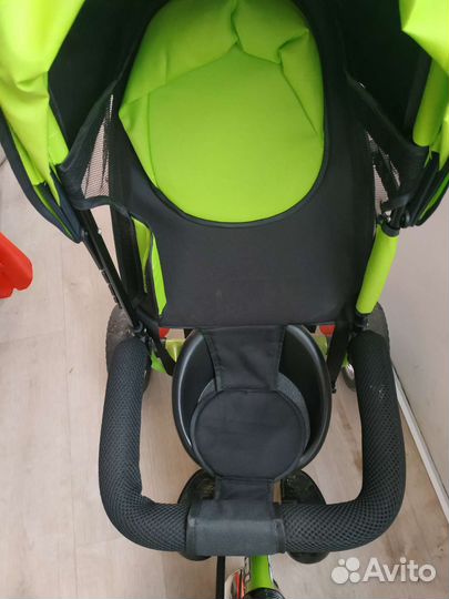 Трехколесный велосипед