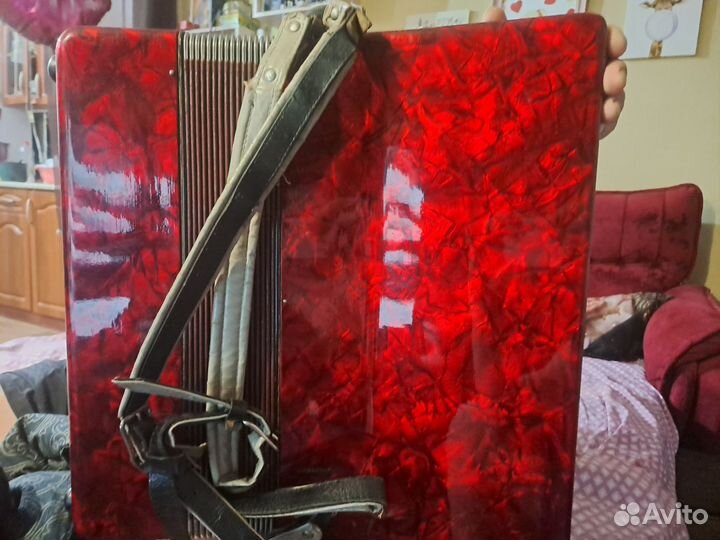 Аккордеон weltmeister Stella