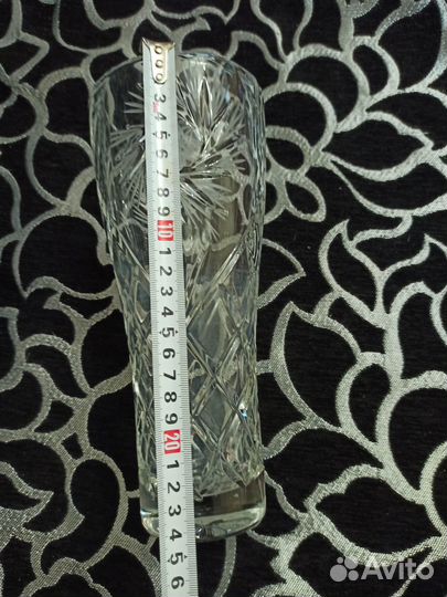 Большая хрустальная ваза