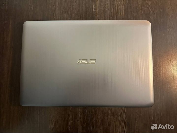 Ноутбук Asus
