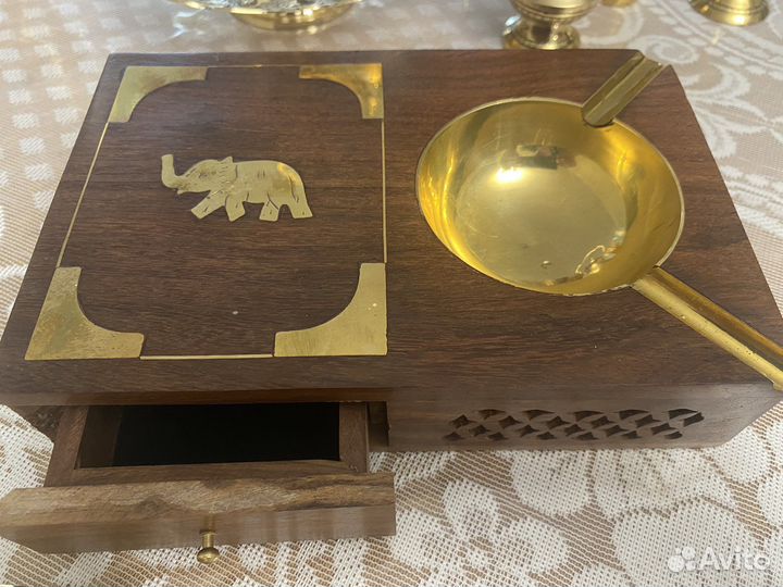 Пепельница башмак из латуни