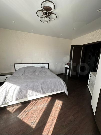 2-к. квартира, 60 м², 5/12 эт.