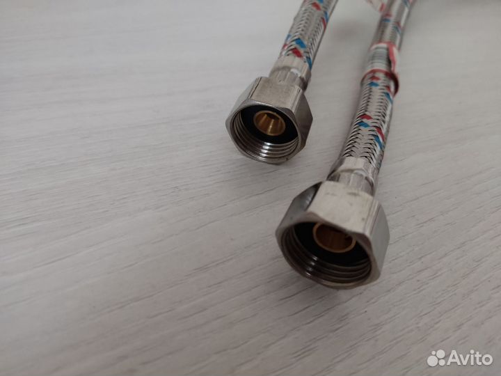 Подводка гибкая к смесителю