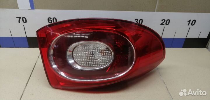 Фонарь задний наружный левый Tiguan 2007-2011