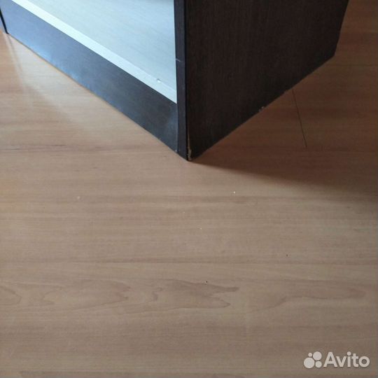 Тумба прикроватная