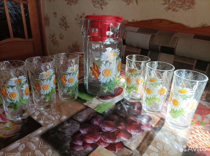 Графин со стаканами