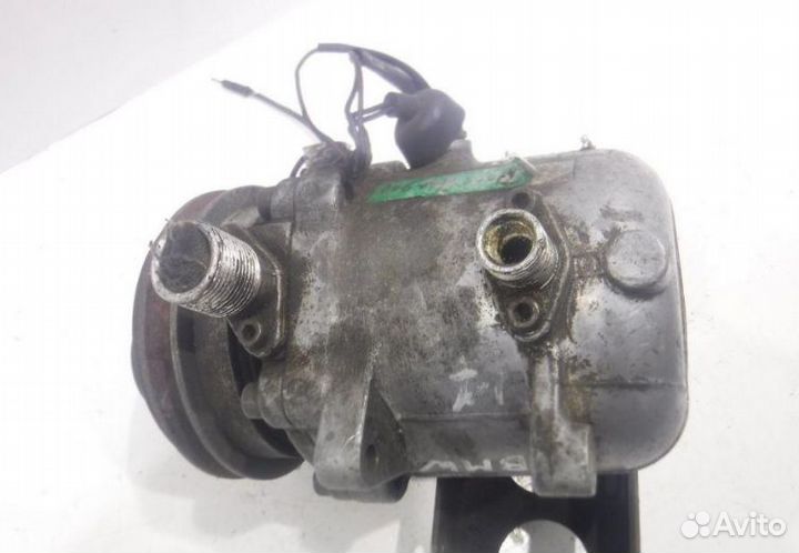 Компрессор кондиционера BMW 5 E34 64528390340