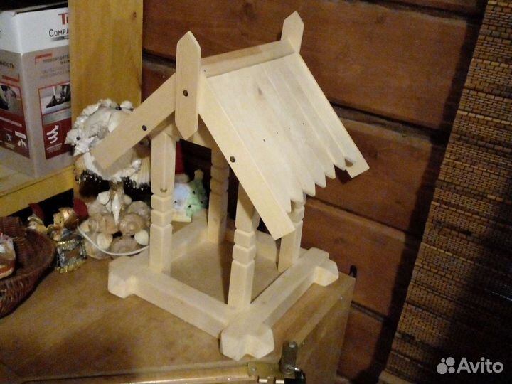 Кормушка для птиц 49 см высота, ручная работа