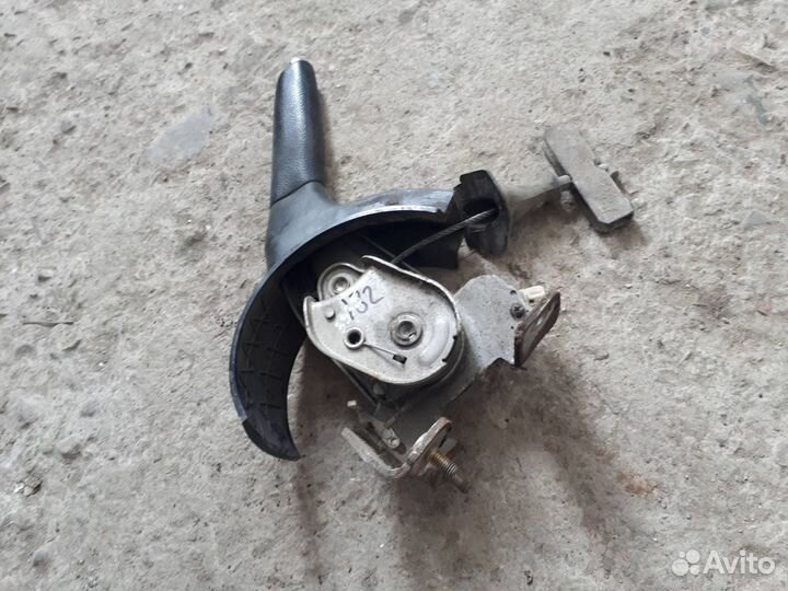 Рычаг ручного тормоза (ручника) Ford Mondeo 3 2001