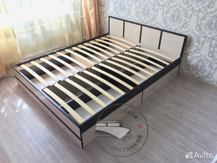 Кровать двуспальная