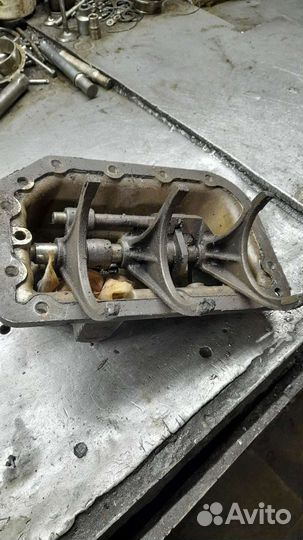 Крышка кпп УАЗ адс буханка