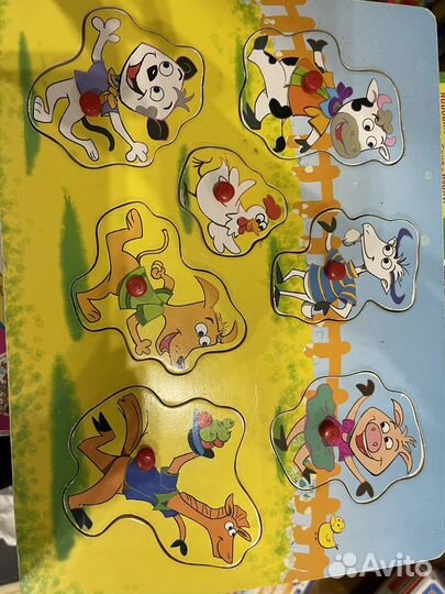 Деревянные пазлы и книги для малышей