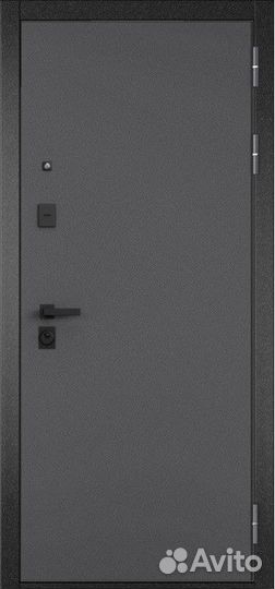 Входные металлические двери в квартиру