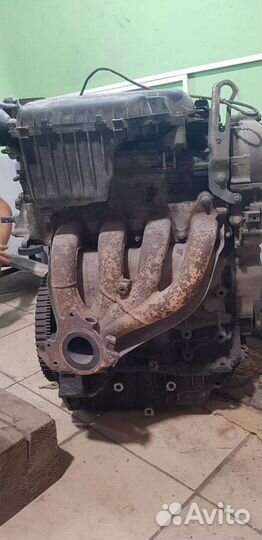 Двигатель от Renault megane 2 2литровый