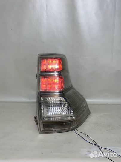 Toyota Prado 150 09- Фонарь правый Белый 485