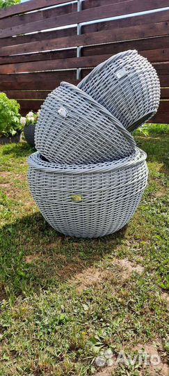 Кашпо из полиротанга