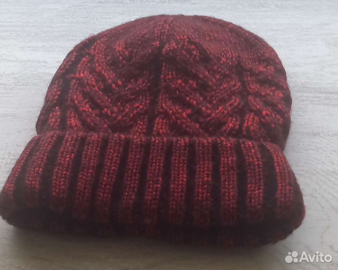 Шапка женская теплая