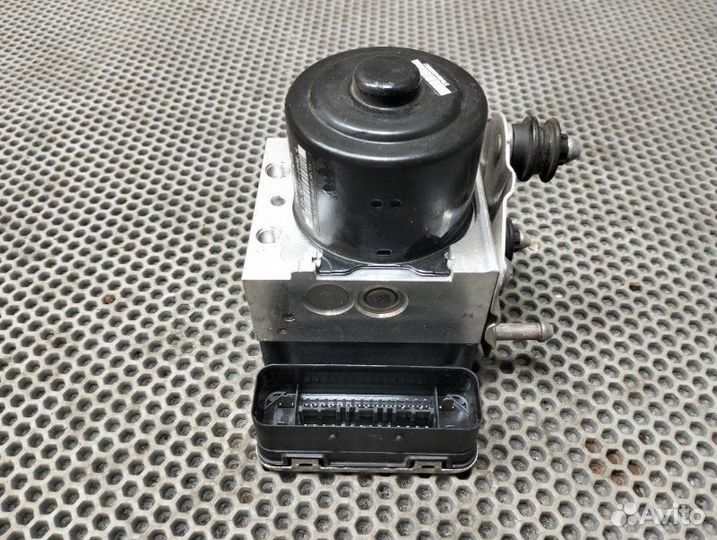 Блок управления тормозами/насос ABS Porsche Macan