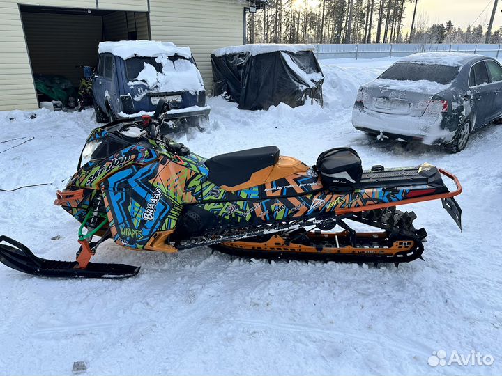 BRP Ski-Doo summit XM 800 e-tec 154