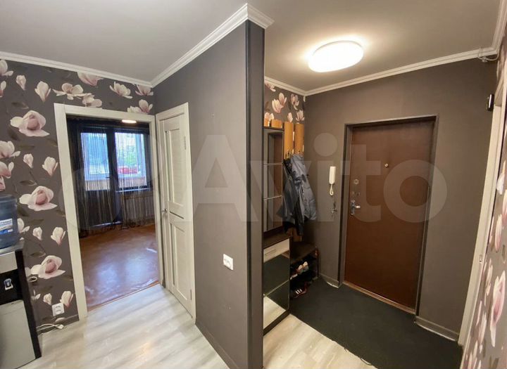 4-к. квартира, 69,9 м², 1/5 эт.