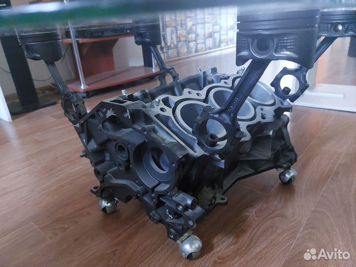 Стол из блока двигателя