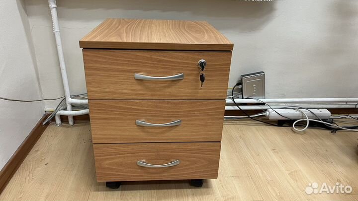 Тумба офисная