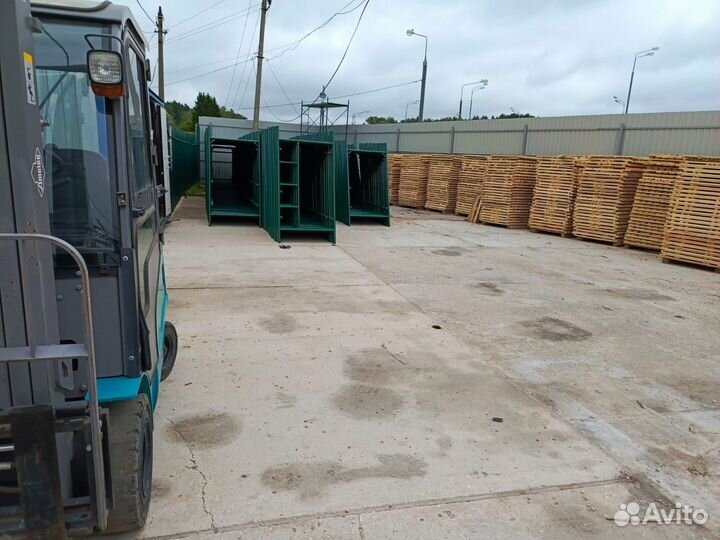 Строительные леса и комплектующие