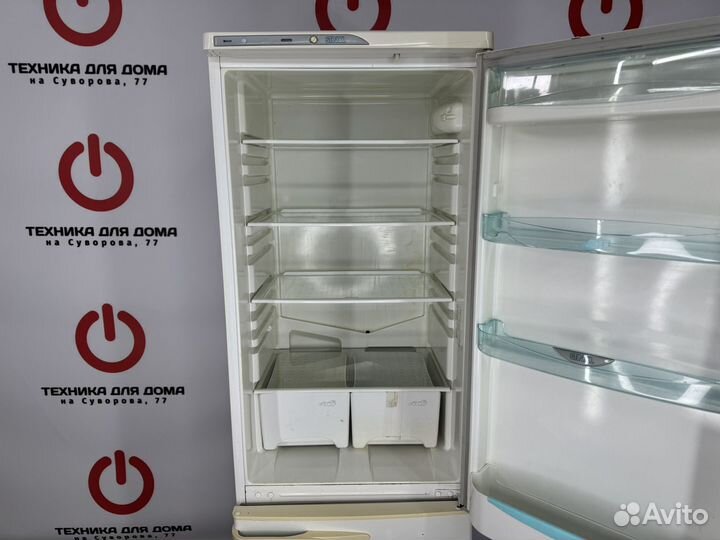 Холодильник Stinol No Frost