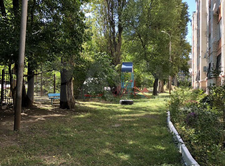 2-к. квартира, 74,1 м², 1/6 эт.