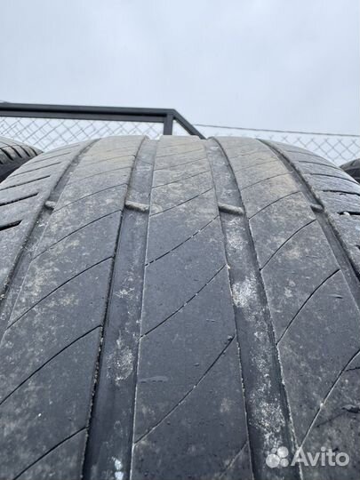 Michelin Primacy 4 235/55 R18