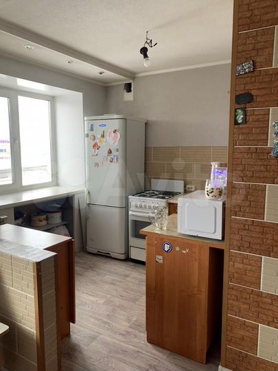 3-к. квартира, 57 м², 3/5 эт.