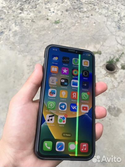 Телефон iPhone11 про