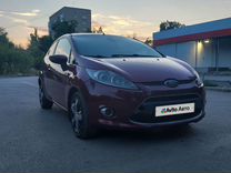 Ford Fiesta 1.4 AT, 2010, 250 000 км, с пробегом, цена 640 000 руб.