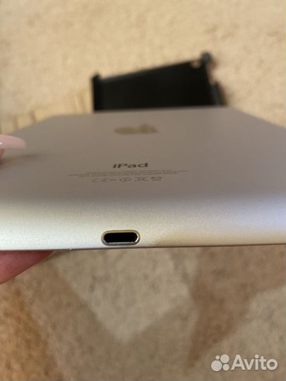 Планшет Apple iPad 4 серый серебристый айпад