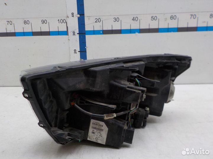 Фара правая LADA Vesta 2015