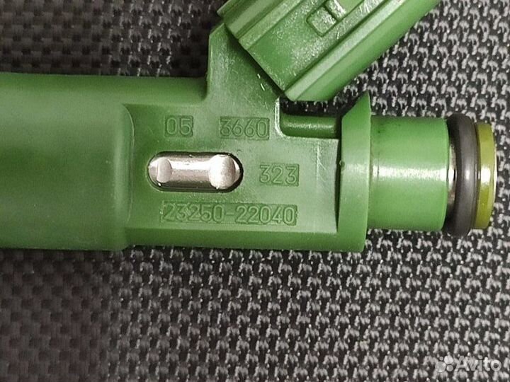 Форсунка топливная Toyota Corolla