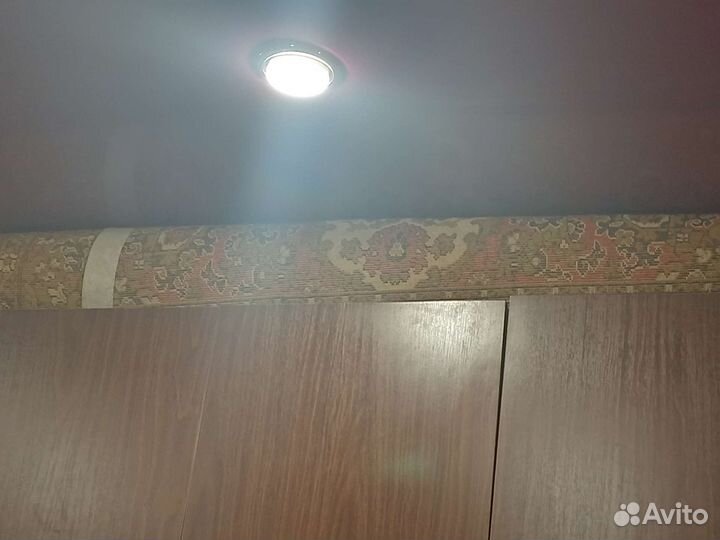 Ковер шерстяной новый