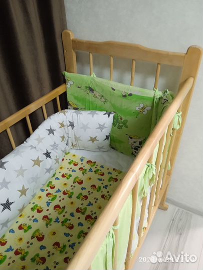 Детская кроватка