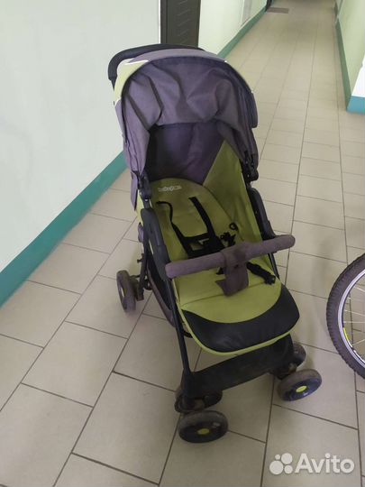 Прогулочная коляска