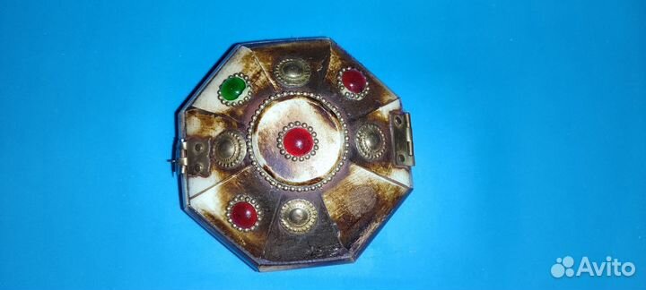 Шкатулка, кость, бронза