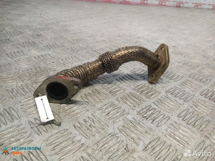 Трубка системы рециркуляции EGR Volkswagen Passat