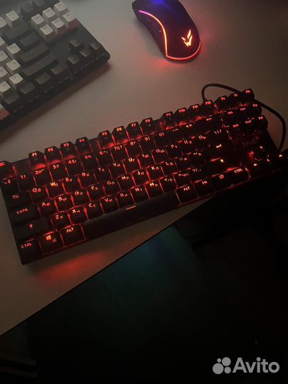 Игровая клавиатура Dexp