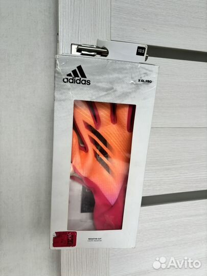 Профессиональные перчатки Adidas