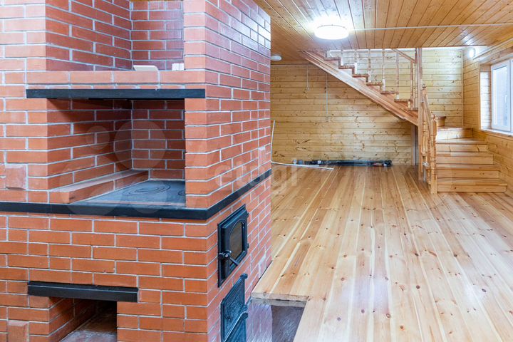 Дом 76,5 м² на участке 5,4 сот.