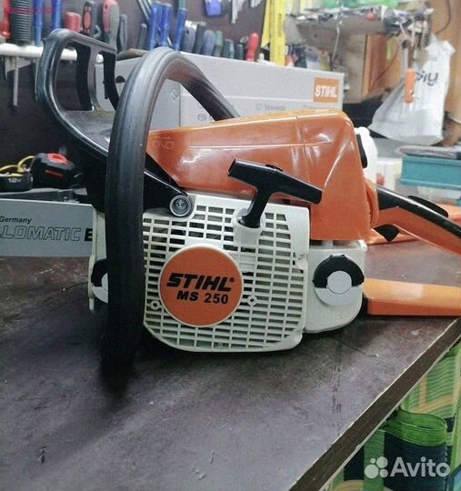 Новая бензопила stihl MS 250 (Арт.99207)