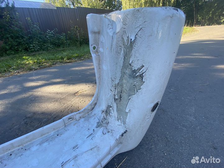 Задний бампер Citroen Jumpy