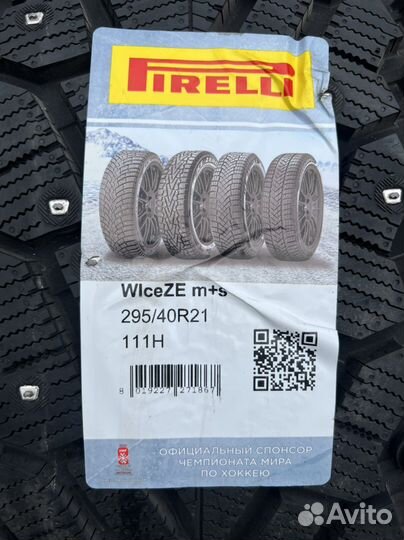 Pirelli Winter Ice Zero 295/40 R21 111H