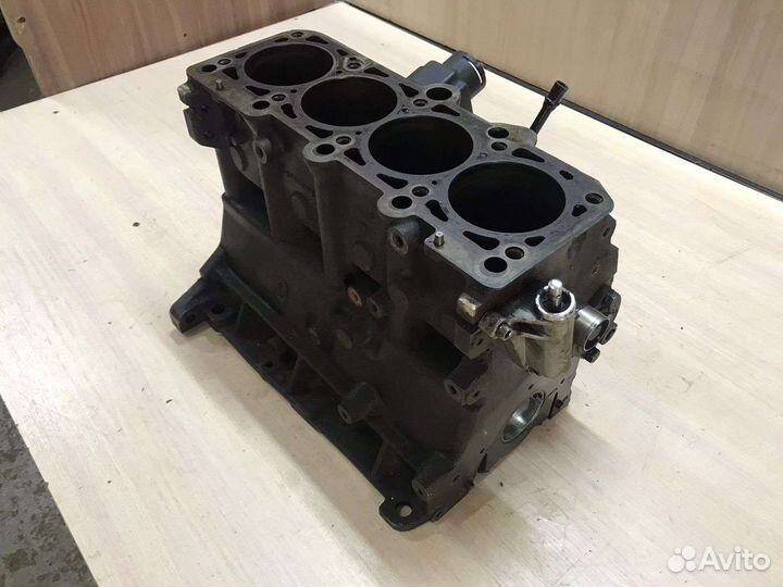 Блок цилиндров Audi a4 b5 ADR
