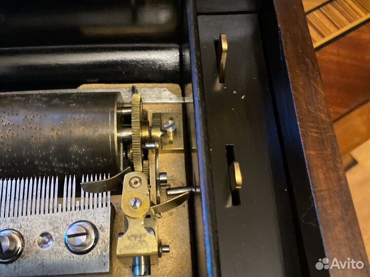 Муз. Шкатулка 19 в