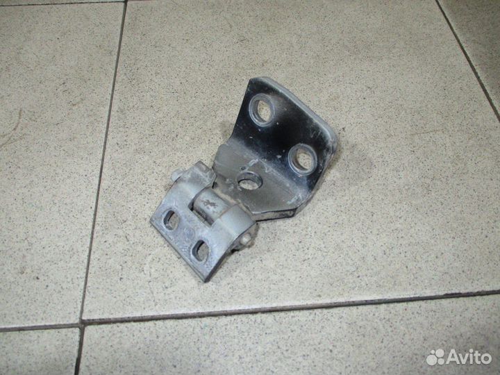 Петля двери BMW X3 (E83) 2003-2010